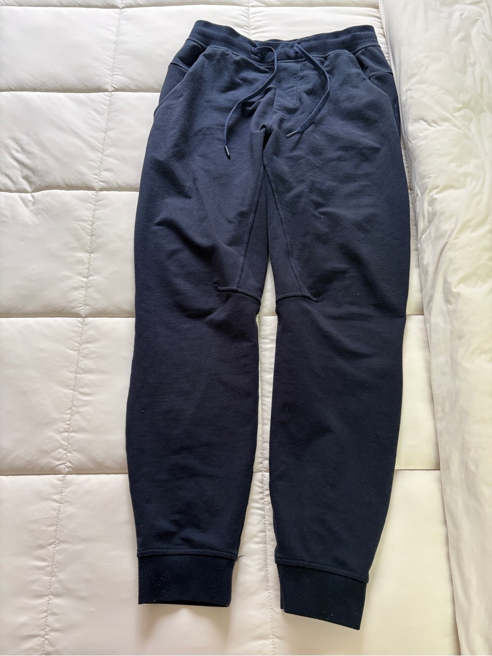 Lululemon Men’s Navy Sweatpants Joggers
